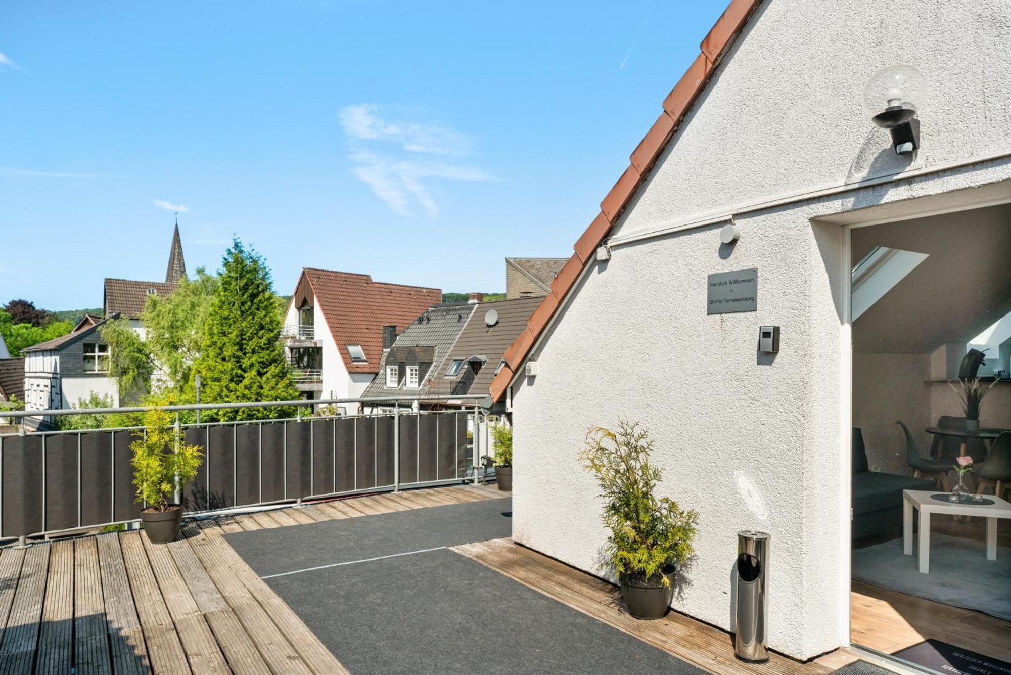 Mola Apartments-Charmante Ferienwohnung Im Herdecke Zentrum Fuer 3 Personen-Grosse Dachterrasse-Grill-Gratis Parken-Wlan Bagian luar foto