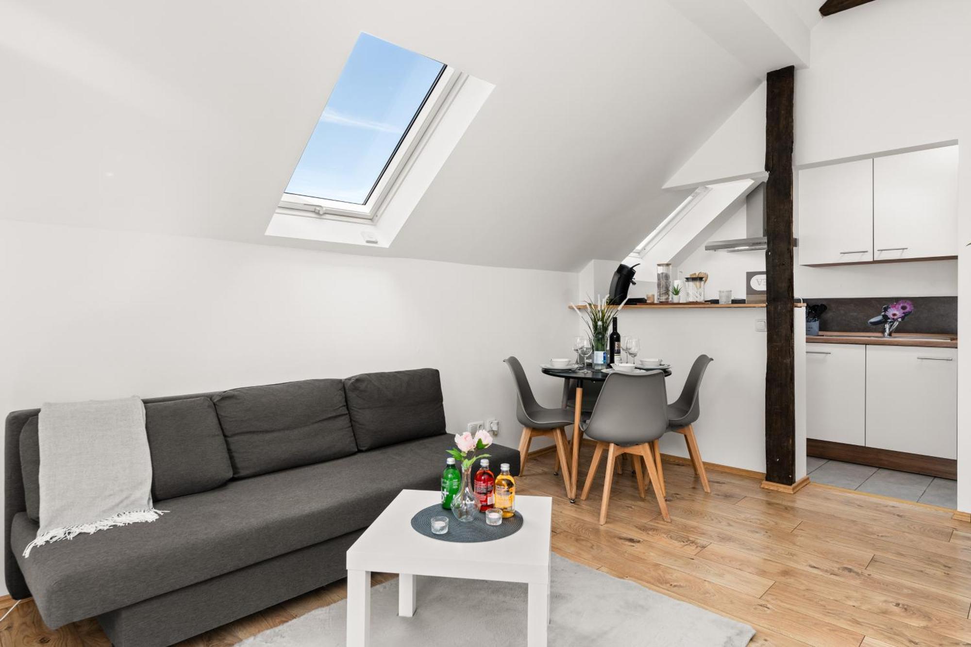 Mola Apartments-Charmante Ferienwohnung Im Herdecke Zentrum Fuer 3 Personen-Grosse Dachterrasse-Grill-Gratis Parken-Wlan Bagian luar foto