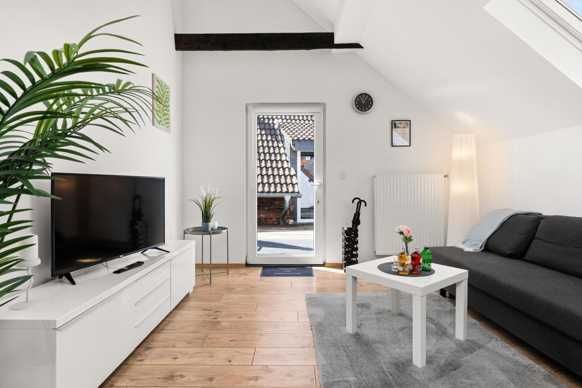 Mola Apartments-Charmante Ferienwohnung Im Herdecke Zentrum Fuer 3 Personen-Grosse Dachterrasse-Grill-Gratis Parken-Wlan Bagian luar foto